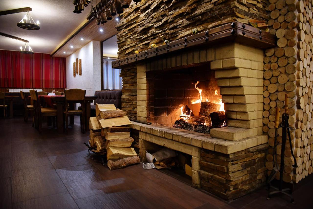 Aparthotel Forest Nook Пампорово Екстер'єр фото