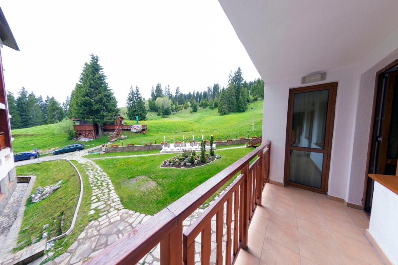 Aparthotel Forest Nook Пампорово Екстер'єр фото