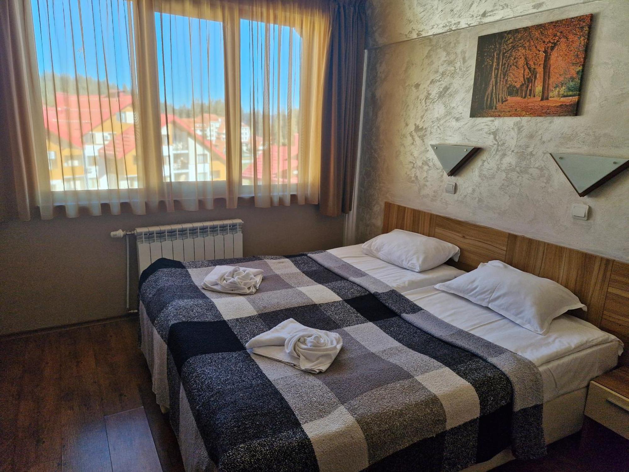 Aparthotel Forest Nook Пампорово Екстер'єр фото